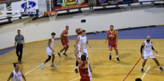 A tre giornate dalla fine della regular season e con il quarto posto ormai certo, la Gold & Gold Messina torna a giocare tra le mura amiche: ospite degli scolari la capolista Svincolati Milazzo, fresca di promozione in serie B Interregionale, che annovera tra le sue fila gli indimenticati ex Giorgio Busco e Federico Manfrè