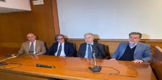 Un riconoscimento pensato per chi ogni giorno dedica il proprio tempo a salvare vite, curare gli ammalati, stare vicino ai pazienti, non solo dal punto di vista clinico e scientifico ma soprattutto con la forza dell’umanità, la capacità di ascolto, la disponibilità del “buon medico”: è questo il principio ispiratore della Festa del medico, il concorso voluto dall’Ordine provinciale di Messina che giunge alla III edizione e coinvolge tutte le principali realtà ospedaliere pubbliche e private dell’area metropolitana