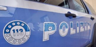 Nel pomeriggio di ieri, nell’ambito del quotidiano contrasto alla vendita ed al consumo di sostanze stupefacenti effettuato dagli Uffici operativi della Questura di Siracusa e dai Commissariati della provincia, Agenti della Squadra Mobile e del Commissariato di P.S. di Priolo Gargallo hanno arrestato un uomo di 34 anni, residente a Priolo Gargallo, già conosciuto alle forze di polizia, per il reato di detenzione ai spaccio di droga
