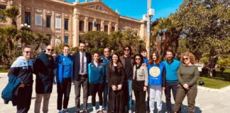 “Camminare con scarpe diverse per la parità di genere”, l’evento patrocinato dal Comune di Messina e promosso dal Soroptimist club Messina ha dato il via ieri, lunedì 6, alle iniziative organizzate dall’Amministrazione comunale per il tramite dell’Assessorato alle Pari Opportunità in collaborazione con quello alle Politiche Sportive, finalizzate a sensibilizzare l’opinione pubblica sul tema della violenza di genere e più in generale sul rispetto dei diritti umani