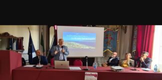 In occasione della Giornata Mondiale della Terra, si è svolto stamane a Palazzo dei Leoni l’incontro su “Omero, Dante e Pascoli: tre poeti, un solo mare…il Mediterraneo”