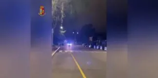 Il 12 aprile la nave “Diciotti” della Guardia Costiera ha condotto presso il Porto di Vibo Valentia Marina 399 migranti individuati alla deriva in zona S.A.R. Italiana