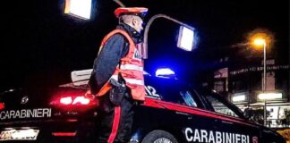 I carabinieri della stazione di Misiliscemi hanno denunciato, per il reato di furto aggravato, un pensionato di 76 anni: avrebbe fatto il pieno alla macchina con il credito di un’altra persona, intenta ad aprire il tappo del serbatoio dell’auto
