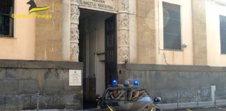 I militari del comando provinciale della guardia di finanza di Catania, nell’ambito di mirate attività di controllo economico del territorio… hanno eseguito verifiche tutte finalizzate a prevenire e reprimere il fenomeno del lavoro “irregolare”