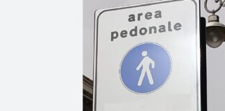 In attuazione della delibera di Giunta comunale n. 216 dello scorso venerdì 14 aprile 2023 riguardante la proroga sino al 15 settembre 2023 dell’area pedonale, nel tratto del viale San Martino compreso tra le vie Ettore Lombardo Pellegrino e Santa Cecilia, il Servizio Mobilità Urbana ha disposto la modifica dei segnali verticali di area pedonale