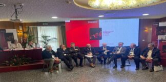 Medici costretti a fare da burocrati e “ragionieri”, occuparsi di fatture, contabilità e appuntamenti pur di garantire un’assistenza di qualità ai pazienti che soffrono di malattie respiratorie, dalla broncopneumopatia cronico ostruttiva, una delle più diffuse, a quelle che prevedono la ventilazione meccanica domiciliare o l’ossigenoterapia a lungo termine