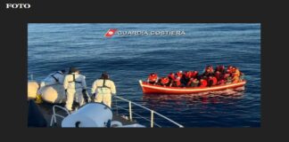 Circa 400 migranti presenti a bordo di un peschereccio, sono stati segnalati nelle scorse ore da Alarm Phone e conseguentemente intercettati dai componenti dell’equipaggio di nave Diciotti della Guardia Costiera, attualmente in area SAR italiana a circa 170 miglia a Sud-Est di Capo Passero, a largo della Calabria ionica