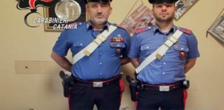 Arrestato dai carabinieri il ladro tecnologicamente avanzato: usava uno jammer per neutralizzare le chiusure centralizzate delle auto, dopo aver seguito la vittima predestinata
