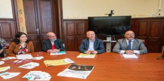 La Sala Ovale del Comune di Messina ha ospitato la presentazione della prima edizione del Festival del libro dell’infanzia “Storie di tutti i colori”, in programma al Palacultura domenica 14 maggio a partire dalle ore 9.30 e organizzata dall’Associazione Intervolumina