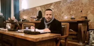 Il consigliere comunale Libero Gioveni, capogruppo di Fratelli d’Italia in Consiglio Municipale a Messina, denuncia in una nota di oggi 09 maggio 2023… i continui disservizi legati ai ritardi nel dare esecuzione alle varie ordinanze viabili con la collocazione della relativa segnaletica