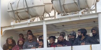 A seguito di una operazione sar, posta in essere a largo di Malta, in favore di circa 671 migranti, la nave Diciotti è approdata intorno alle 19.30 anche al Molo Norimberga di Messina dove sono stati destinati circa 200 uomini di nazionalità, per quanto appreso da una primissima verifica a bordo, siriana, egiziana e pakistana