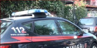 I Carabinieri del Nucleo Operativo e Radiomobile della Compagnia di Palagonia hanno arrestato in flagranza un 47enne del posto, responsabile di detenzione di sostanze stupefacenti ai fini di spaccio, porto ingiustificato di oggetti atti ad offendere, nonché interruzione di pubblico servizio