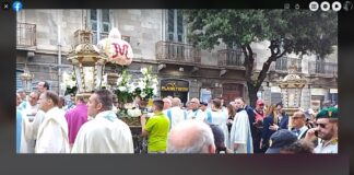 Alle ore 18.30 di oggi 03 giugno 2023…, ha avuto luogo a Messina la processione della ‘Madonna della Lettera’ (patrona della Città)… la quale partendo dalla Cattedrale peloritana si è sondata lungo le vie cittadine