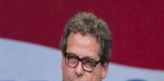 “Escludo in maniera categorica che io mi muova in macchina con lampeggiante acceso: È un errore che ho fatto nella vita di cui sono pentito”