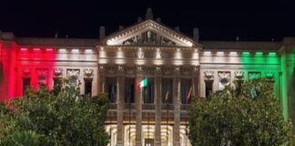 In attesa delle celebrazioni del 77° Anniversario della Fondazione della Repubblica, previste in data 02 giugno 2023 e che si apriranno con la tradizionale cerimonia dell’Alzabandiera, alle ore 10.00 in piazza Unione Europea, già dalle 21.00 di questa sera i colori della bandiera italiana illumineranno la città