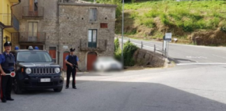 Nei giorni scorsi, i Carabinieri della Stazione di Montalbano Elicona, in esecuzione di un ordine di carcerazione, emesso dall’Ufficio Esecuzioni della Corte d’Appello di Messina, hanno arrestato un 52enne, del luogo, già noto alle Forze dell’Ordine, condannato alla pena di oltre 5 anni e 6 mesi di reclusione, poiché riconosciuto responsabile dei reati di lesioni personali, minaccia ed estorsione