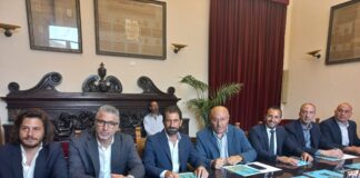 Si è tenuta stamani a palazzo Zanca la conferenza stampa di presentazione della tappa messinese del 2023 Volleyball World Beach Pro Tour – Futures, manifestazione internazionale di beach volley che si terrà dal 29 giugno al 2 luglio a Piazza Duomo