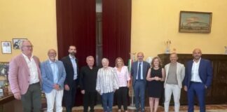 Il sindaco Federico Basile, insieme al vicesindaco Salvatore Mondello e al direttore generale Salvo Puccio, ha accolto oggi a palazzo Zanca il maestro dell’architettura contemporanea Daniel Libeskind, ideatore del museo ebraico di Berlino e del progetto del World Trade Center a New York