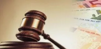 Allarme della Commissione antimafia su usura e aste giudiziarie: l’ultimo documento dell’organismo parlamentare sottolinea sia l’urgenza di proteggere le fasce più deboli della popolazione, che la crescente acquisizione da parte di realtà mafiose dei crediti in sofferenza e degli immobili sottostanti (sottraendoli alle famiglie sovra-indebitate)… e conduce un’attenta analisi sul credito malavitoso e sull’usura proponendo soluzioni coraggiose