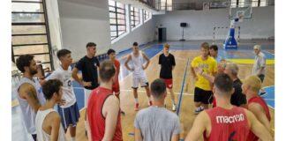 Con il raduno al PalaMili ha preso il via la nuova stagione agonistica della Basket School Messina: i peloritani, dopo la promozione conquistata nello scorso campionato, hanno iniziato a lavorare per il prossimo torneo di serie B Interregionale