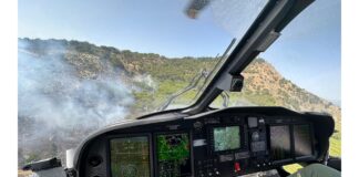 “Il ringraziamento dei siciliani e delle istituzioni ai militari dell’Aeronautica che con i propri elicotteri HH-139 sono intervenuti oltre duecento volte nelle ultime settimane a sostegno delle attività antincendio e per il recupero di persone in difficoltà a causa degli incendi”