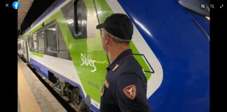 La Polizia Ferroviaria di Messina, nel corso dei servizi predisposti per la prevenzione e la repressione dei reati in ambito ferroviario, ha tratto in arresto un cittadino bielorusso 23enne, a seguito dell’aggressione fisica nei confronti degli agenti e di un capotreno