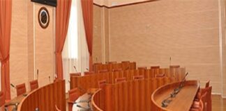 Sono tornati a riunirsi Senato e CdA: gli organi collegiali hanno approvato, fra le altre cose, l’avvio delle procedure per la chiamata di professori I fascia e II fascia e per i contratti di ricercatori T.D. In particolare, su un totale di 169 procedure, 95 sono state destinate ai giovani ricercatori