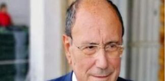 «Ringrazio il presidente dell’Ars Galvagno per l’attenzione che ancora una volta ha voluto rivolgere al tema della spesa delle risorse comunitarie: L’obiettivo comune è quello di completare la programmazione da noi ereditata, già in sofferenza al momento del mio insediamento, e mettere in sicurezza, nel poco tempo rimasto, le risorse non impiegate pari a un miliardo di euro, garantendo così la spesa dei fondi europei entro il prossimo 31 dicembre… con serietà e grande senso di responsabilità, abbiamo condiviso quest’impegno con l’Assemblea regionale che a luglio ha approvato, nelle competenti Commissioni Bilancio e Ue, presiedute dai deputati Daidone e Sunseri che ringrazio, la complessa manovra correttiva proposta dal governo regionale e apprezzata dal Comitato di sorveglianza lo scorso 26 luglio»