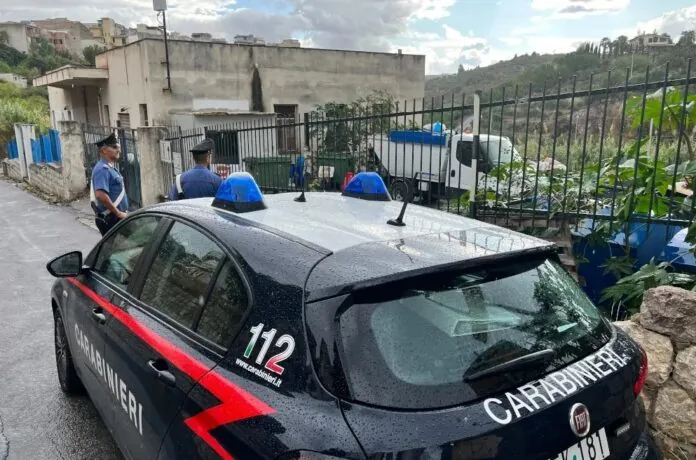 CC PALERMO FURTO GASOLIO