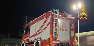 Il Comando dei Vigili del Fuoco di Messina, in collaborazione con RFI (Rete Ferroviaria Italiana), ha recentemente completato una struttura di fondamentale importanza per la sicurezza e la prontezza di intervento in caso di emergenze ferroviarie
