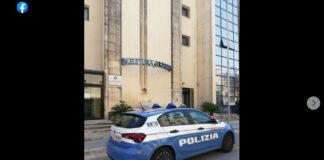 A Ragusa nei giorni scorsi i poliziotti delle Volanti della Polizia di Stato hanno denunciato 4 giovani, di età compresa tra i 14 e 17 anni, per il reato di furto aggravato in concorso