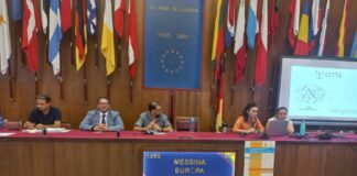 Nell’ambito del Piano Strategico Urbano, Metropolitano e dell’Area dello Stretto di Messina, l’assessore con delega alla Manutenzione Beni e Servizi, d’intesa con il sindaco Federico Basile e il vicesindaco Salvatore Mondello, ha convocato stamani nel salone delle Bandiere a palazzo Zanca un incontro su tavoli tematici nei quartieri, invitando i presidenti delle municipalità cittadine, i dirigenti degli istituti scolastici secondari di I e II grado, rappresentanti di Confcommercio, Confesercenti, Confindustria, Confartigianato e Federalberghi Messina