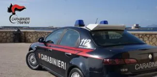 I Carabinieri della Sezione Radiomobile della Compagnia di Trapani hanno arrestato un 19enne trapanese, con precedenti di Polizia, per furto in esercizio commerciale