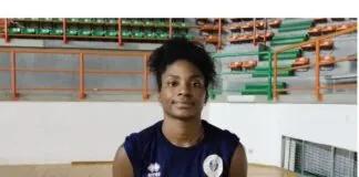 Dopo aver rotto il ghiaccio con la vittoria per 3-2 contro Altafratte Padova, Akademia Città di Messina si prepara l’esordio (in campionato con due punti in classifica ed una dimostrazione di grinta e carattere) al Palarescifina, in programma domenica 15 ottobre, alle ore 15.00, contro Como