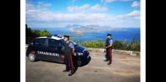 Nel pomeriggio dell’11 ottobre 2023, i Carabinieri della Stazione di Vulcano hanno arrestato un 62enne, già noto alle Forze dell’Ordine, in esecuzione di una misura cautelare in carcere emessa dal G.I.P. del Tribunale di Barcellona Pozzo di Gotto, sul cui conto sono emersi gravi indizi di colpevolezza in ordine al reato di maltrattamenti contro familiari e conviventi