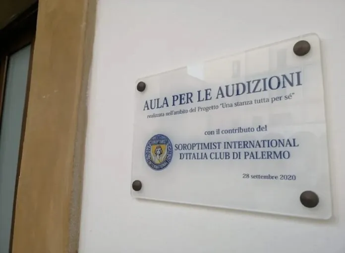 Stanza Audizioni Carabinieri Palermo per Vittime di Violenza