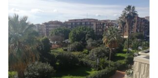 Nell’ottica del processo di recupero e di rivalutazione dei tanti immobili comunali abbandonati, intrapreso da questa amministrazione, il presidente di ‘Borgo-Sanzio’ Maria Spampinato pone l’attenzione sull’ex centro commerciale di Vulcania ed in una nota odierna afferma: “Il cuore del territorio che per troppi anni ha vissuto un periodo di grande degrado e dove, a marzo del 2014, è stato teatro anche della morte di un senza tetto”