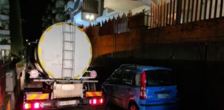 Il COC (Centro Operativo Comunale) dalle ore 20:00 di ieri ha cessato la propria attività di coordinamento delle operazioni di supporto alla popolazione che, da questo momento, faranno capo ad AMAM che le gestirà attraverso il proprio Pronto Intervento, accessibile ai numeri e canali di contatto consueti: i numeri fisso 090.3687722 e mobile 348.3985297 e la pagina social https:/www.facebook.com/amamspa