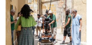 Dopo aver ottenuto importanti riconoscimenti al Festival Afrobrix di Brescia e al Sedicicorto Film Festival di Forlì, il cortometraggio “Omayma” sarà presentato a Messina sabato 25 novembre, nel corso di un evento speciale ospitato al Cinema Lux (Largo Seggiola) nell’ambito del Festival del Cinema dei Circoli