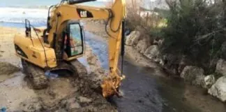 Al via le iniziative della Regione Siciliana per salvaguardare il mare dall’aggressione delle plastiche e di altri materiali inquinanti: gli interventi rientrano tra quelli previsti dalla legge 17 maggio 2022, n. 60, la cosiddetta “SalvaMare”, che assegna fondi per realizzare opere nei corsi d’acqua, mirate a individuare e rimuovere i rifiuti galleggianti