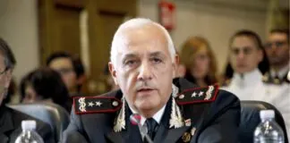 “Non posso dimenticare il momento in cui ho ricevuto la notizia della strage di Nassiriya: Avevo partecipato a una missione di quel tipo in Bosnia e mi si è stretto il cuore… mi sono tornate in mente le paure ma anche le soddisfazioni di quei pattugliamenti tra popolazioni appena uscite da una guerra”