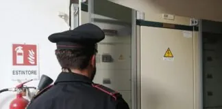 Nuovi controlli e denunce per i furti di energia elettrica a Palermo: i militari del Comando provinciale di Palermo hanno denunciato 18 persone nel quartiere Bonagia