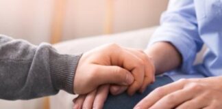 Favorire la socialità delle persone anziane per migliorare la loro qualità della vita: è questo l’obiettivo dei due avvisi pubblicati dall’assessorato regionale della Famiglia e delle politiche sociali, per un totale di duecentomila euro, e rivolti agli enti del Terzo settore e ai Distretti socio sanitari della Sicilia