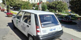 Presentata oggi, lunedì 11 dicembre, a palazzo Zanca, la prima auto elettrica realizzata da studenti e docenti dell’Istituto Verona Trento