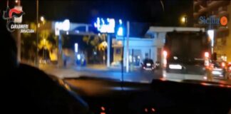 I carabinieri della Sezione radiomobile di Siracusa hanno arrestato un 53enne accusato di detenzione ai fini di spaccio di sostanze stupefacenti