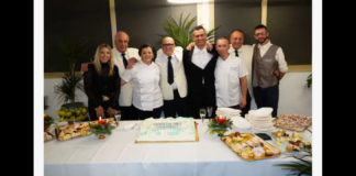 Messina ha un nuovo ristorante “contemporaneo per tradizione” che punta a valorizzare una delle aree naturalistiche più belle della città: il villaggio di Torre Faro nato nel 1700, quando alcuni abitanti del Casale di Faro Superiore si stabilirono a Capo Peloro per vivere vicini alle loro barche da pesca e dedicarsi a tempo pieno al lavoro sul mare