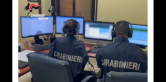 I Carabinieri della Sezione di Polizia Giudiziaria presso la Procura della Repubblica di Messina nella serata di ieri hanno eseguito un’ordinanza di custodia cautelare in carcere, emessa dal ‘G.I.P.’, nei confronti del 35enne Giulio Chiofalo, professore di lingua inglese dell’istituto scolastico superiore JACI del capoluogo peloritano, indagato del reato di atti sessuali con minorenne