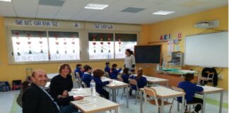 L’assessore Pietro Currò, nell’ambito del programma di incontri con le scuole condiviso con il sindaco di Messina Federico Basile, ha proseguito oggi, l’agenda degli appuntamenti con gli istituti scolastici recandosi in visita al plesso “Simone Neri” di Giampilieri superiore