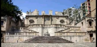 Oggi, venerdì 5 gennaio, alle ore 18.30, al Monte di Pietà, il Comune di Messina in tutti i suoi componenti istituzionali, rappresentato dal sindaco Federico Basile; il presidente del Consiglio comunale Nello Pergolizzi, il vicesindaco Salvatore Mondello e gli Assessori; i Consiglieri comunali; il Direttore Generale dell’ente Salvo Puccio; e i rappresentanti delle Partecipate comunali presenzieranno alla cerimonia di apertura alla fruizione della cittadinanza del Complesso Monumentale, passato di recente alla gestione della Città Metropolitana di Messina