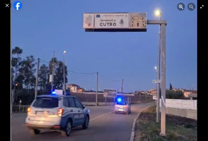 ARRESTI CUTRO PS